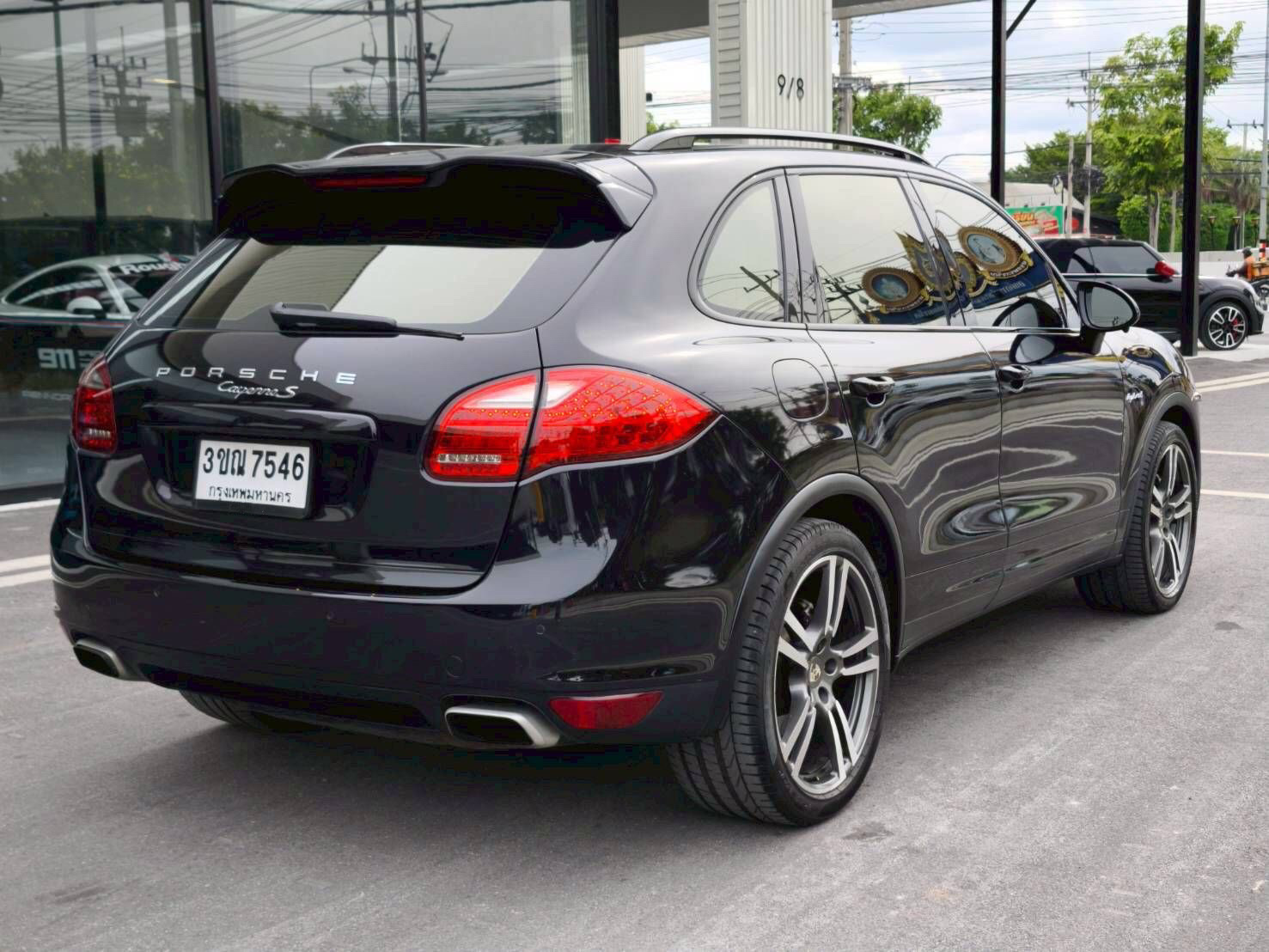 PORSCHE CAYENNE 3.0 HYBRID ปี 2013