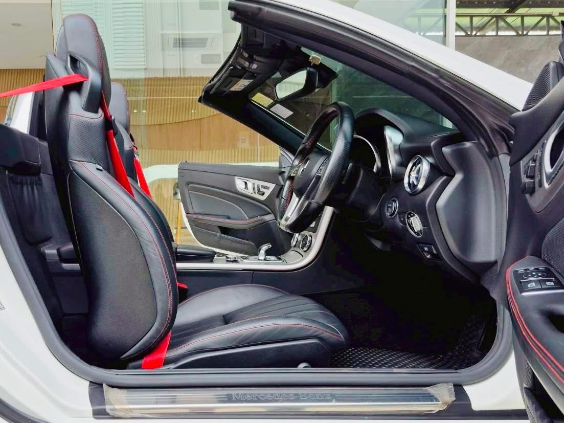 Mercedes Benz SLK200 AMG R172 ปี 2016
