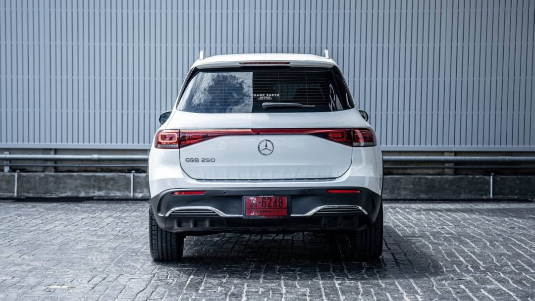 Mercedes-EQ EQB250 AMG Line ปี 2023