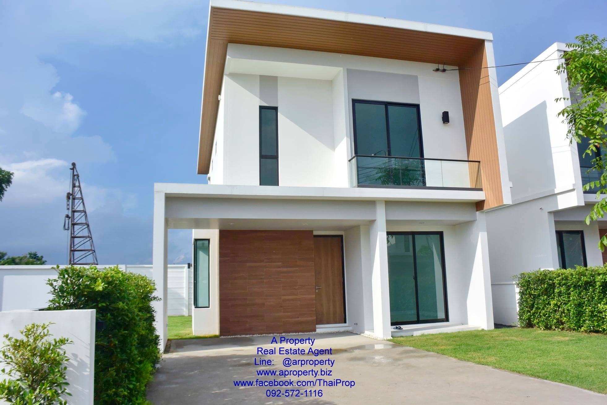 ขาย บ้านแฝดหลังมุม COMO Bianca - Bangna