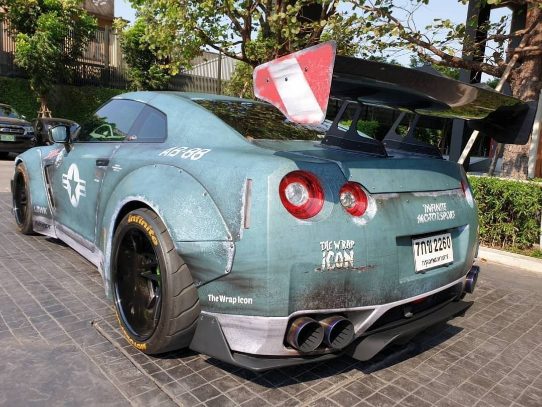 Nissan GTR R35 liberty walk ปี 2009 (สีเทาดำ)