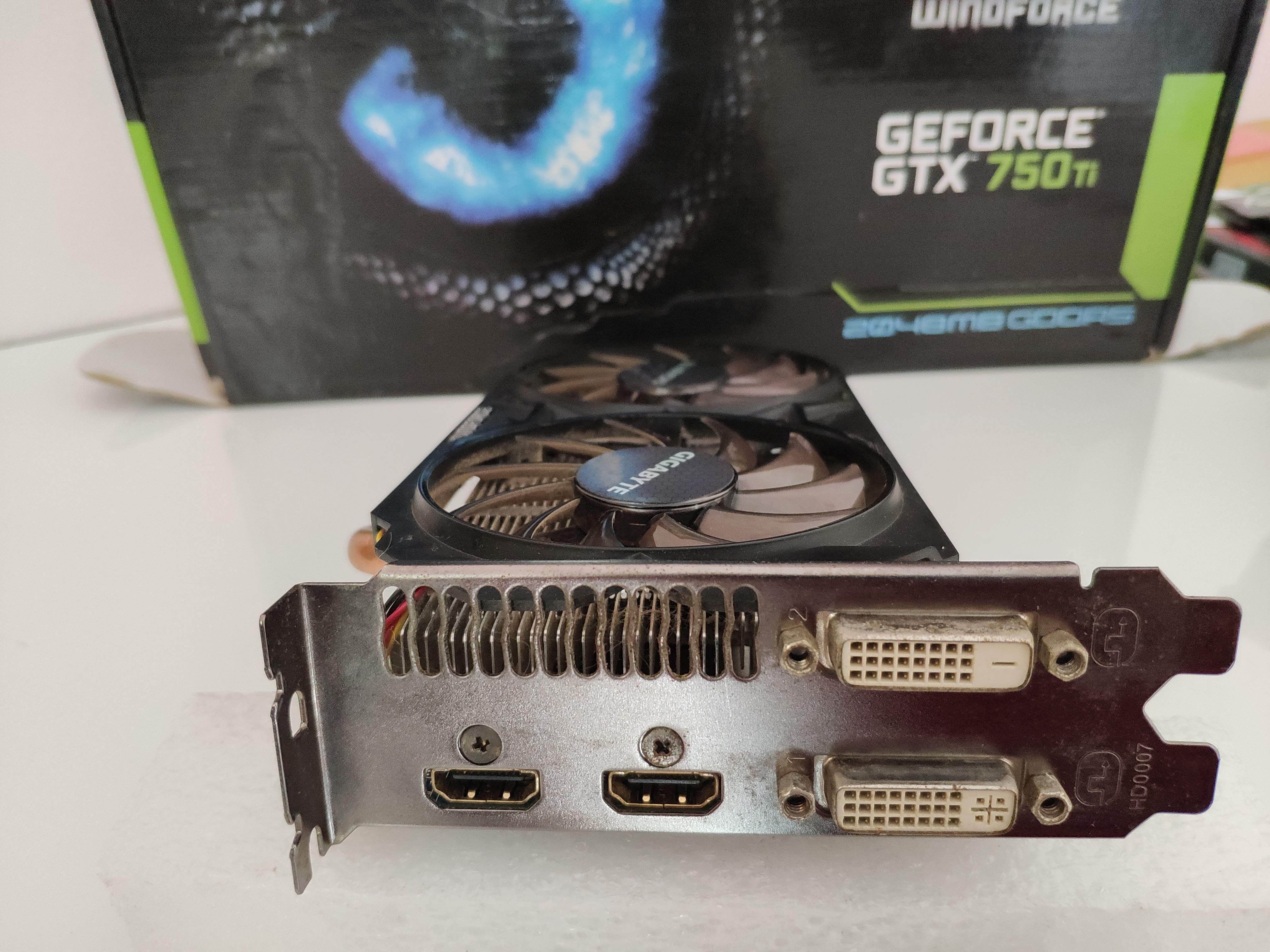 Gigabyte GTX 750Ti DDR5 2G