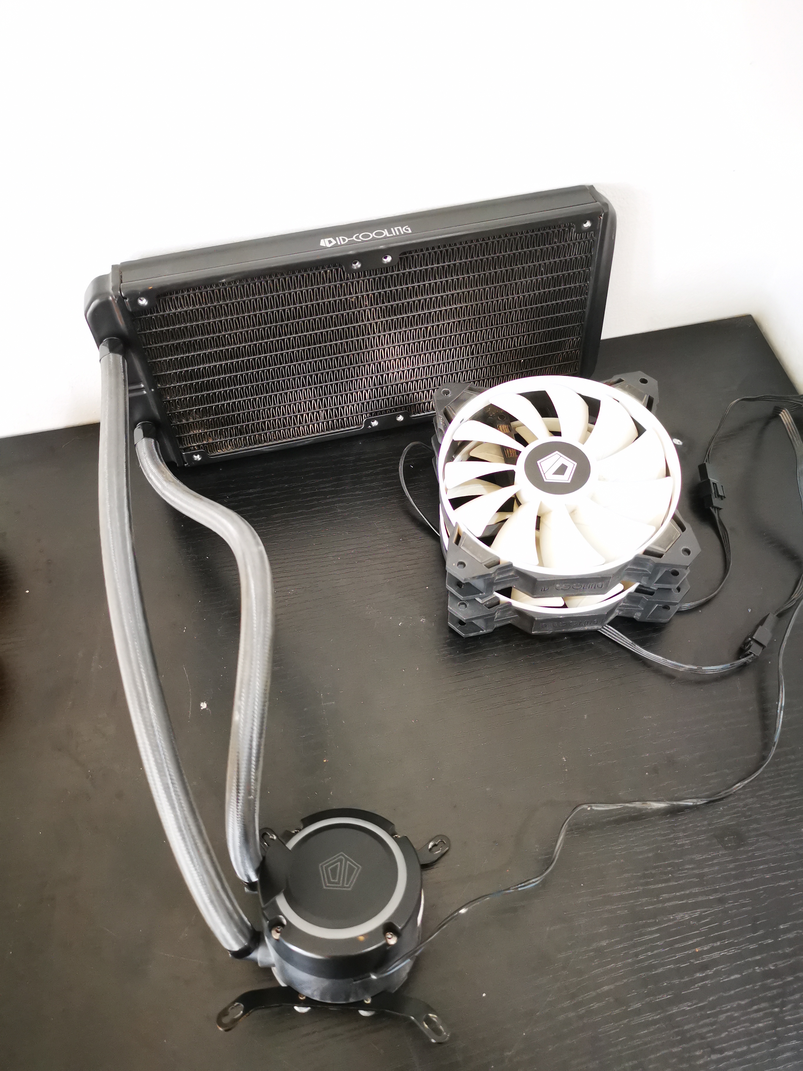 ID COOLING 240