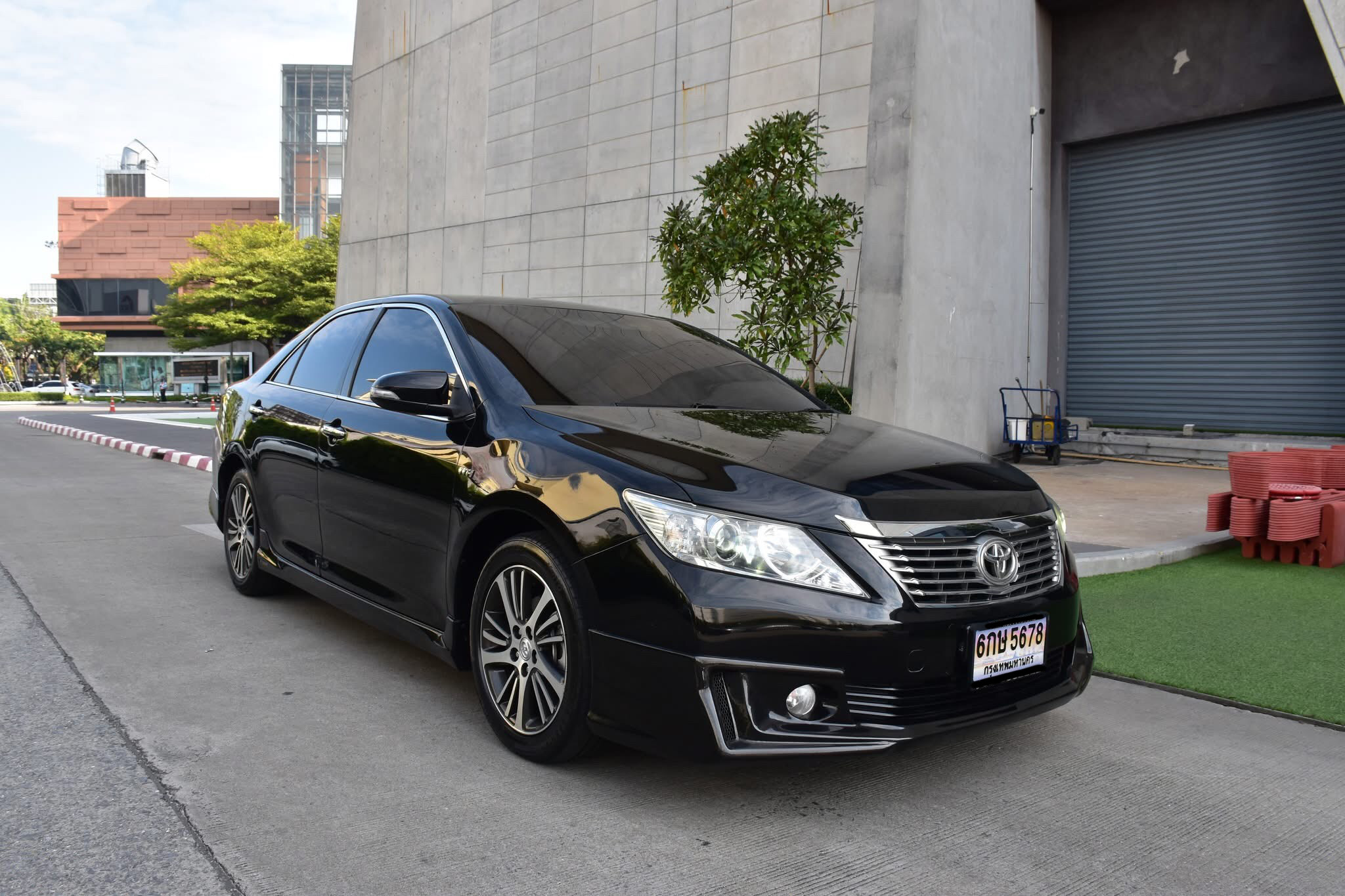 TOYOTA CAMRY 2.0G EXTREMO ปี2015