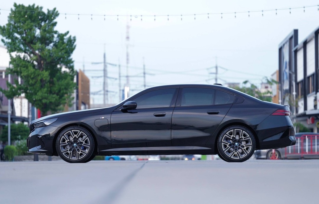 BMW 530e M sport Pro G60 ปี 2024