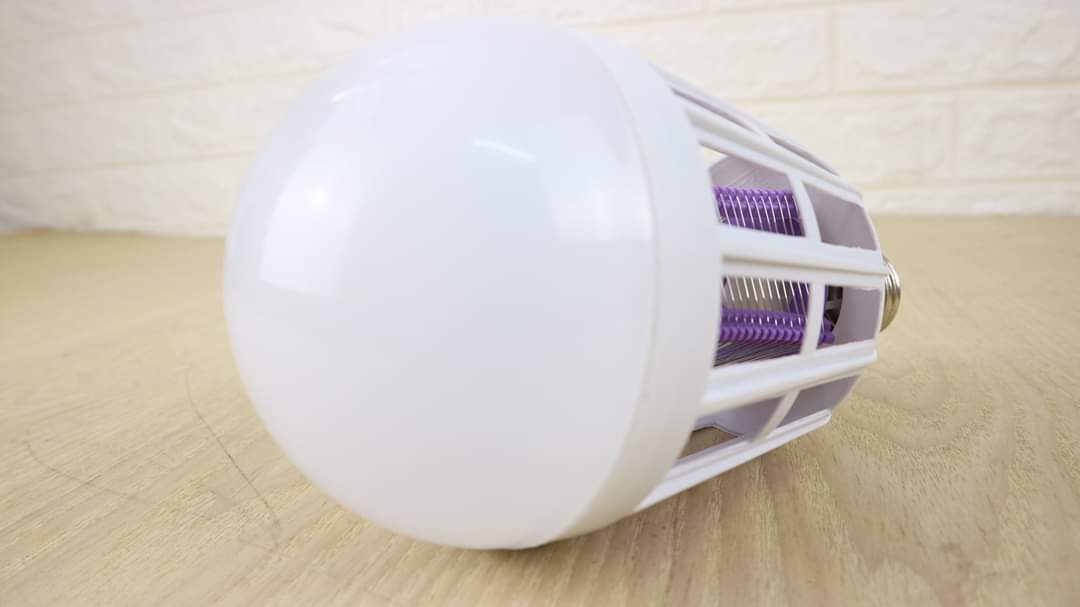 หลอดไฟดักยุง LED 15W ใช้กับไฟบ้าน 220v