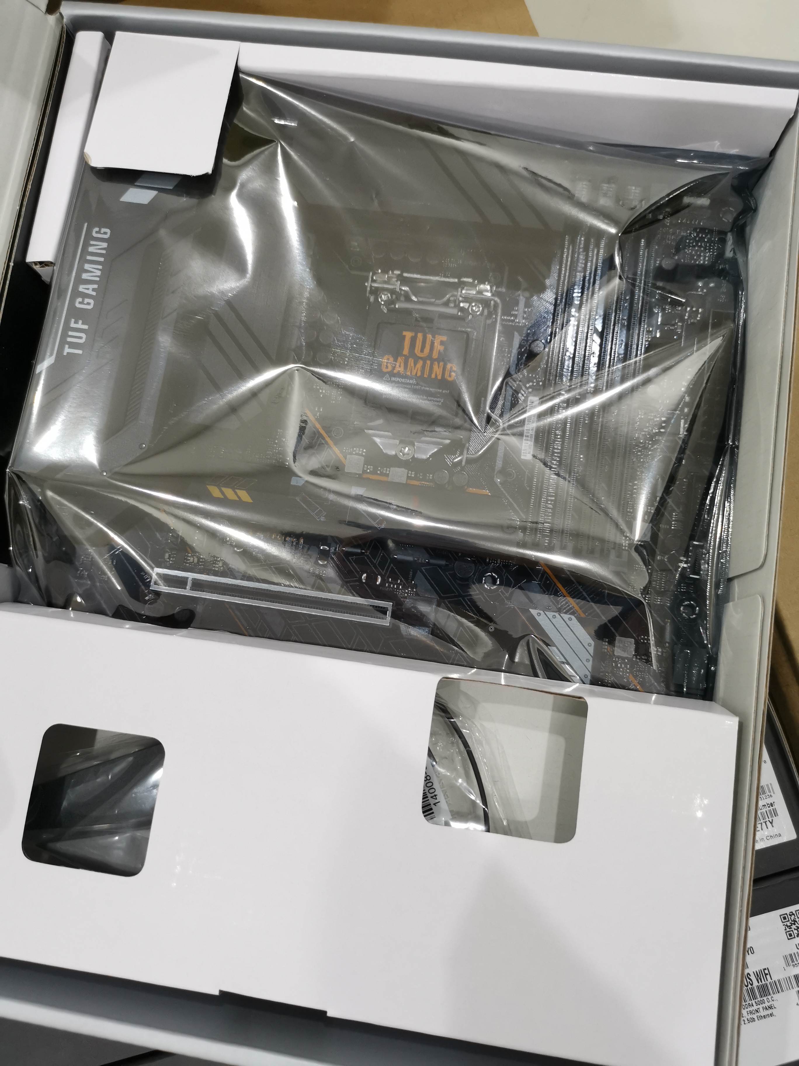 ASUS TUF GAMING B560-PLUS WIFI