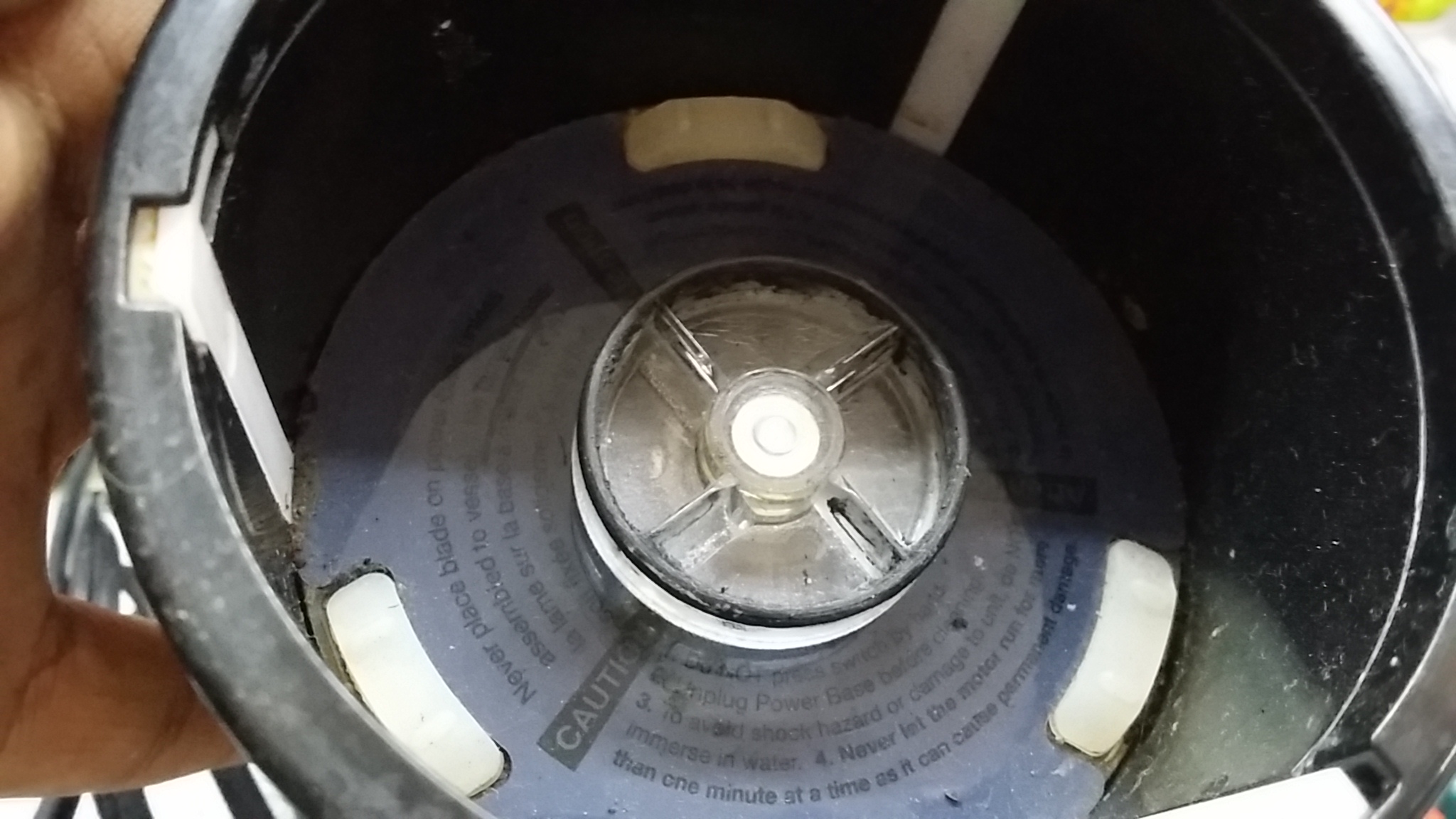 ซ่อมเครื่องปั่นน้ำผลไม้ ยี่ห้อ MAGIC BULLET รุ่น MB-1001 อาการเครื่องไม่ทำงานเปิดไม่ติด