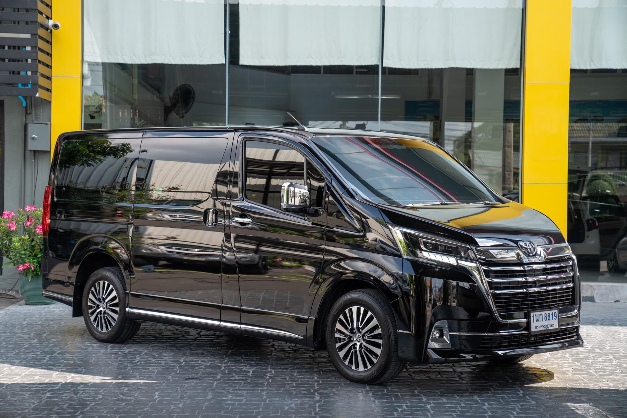 Toyota Majesty 2.8 Grande ปี 2020