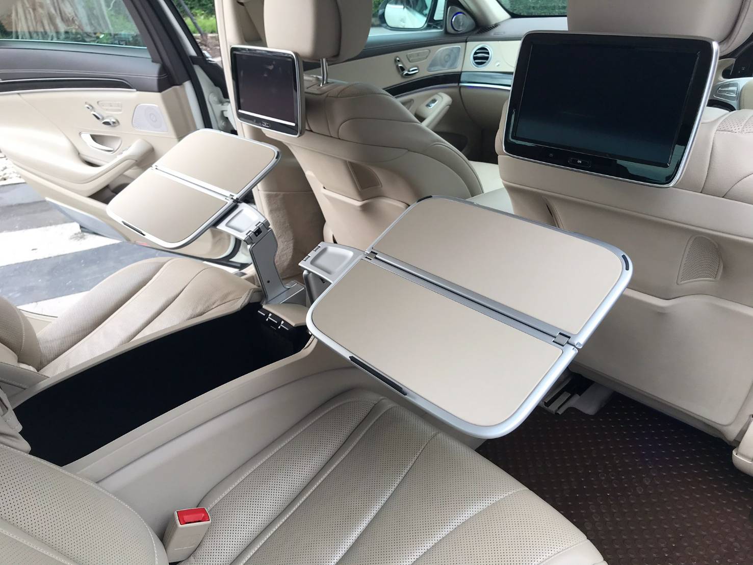 Mercedes Benz S350 d 3.0 W222 AMG Dynamic สีขาว daimond white-metallic ปี 2015