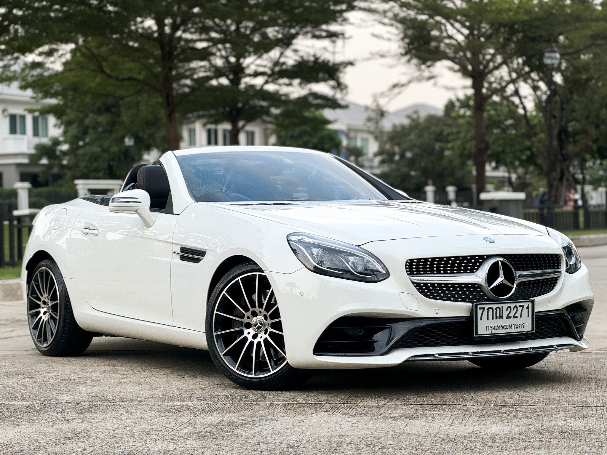 Benz SLC300 AMG Dynamic R172 ปี 2018