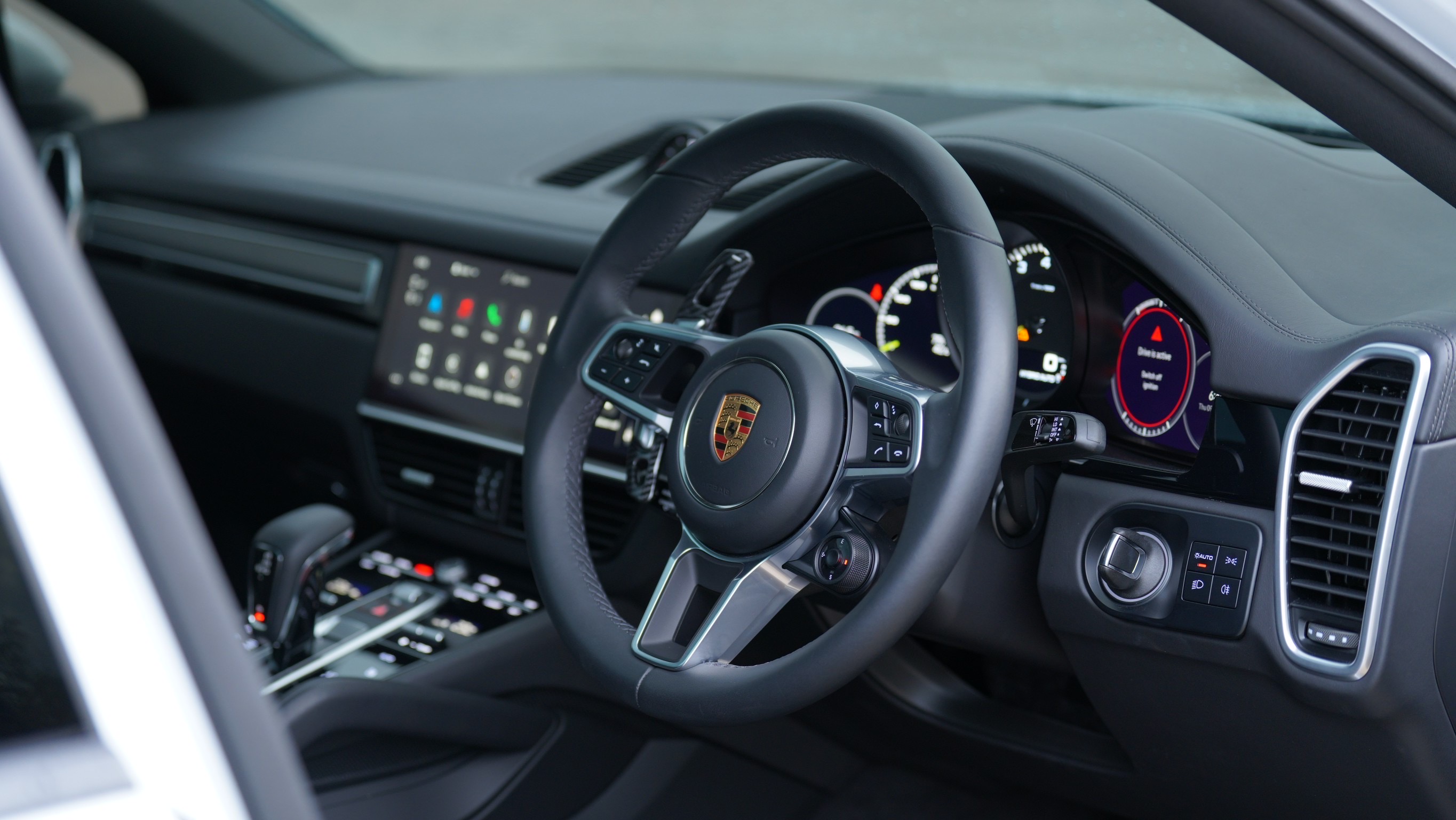 Porsche Cayenne e-hybrid coupe Platinum Edition ปี 2024