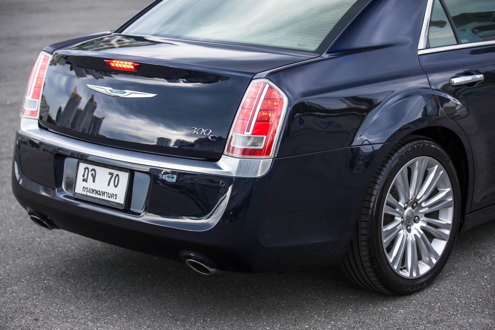 Chrysler 300C Diesel CRD ปี 2013