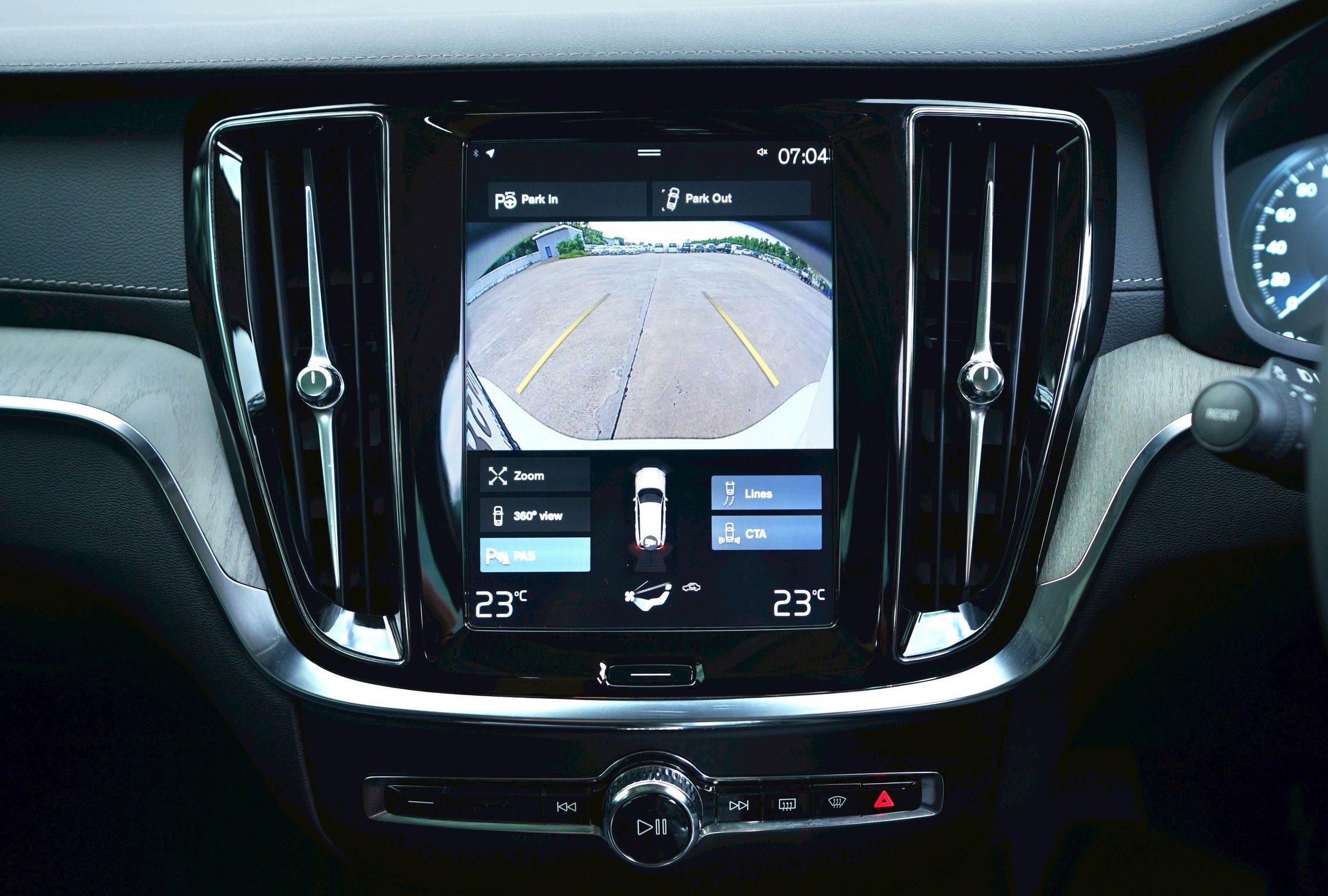 VOLVO V60 2.0 T8 Inscription ปี 2020