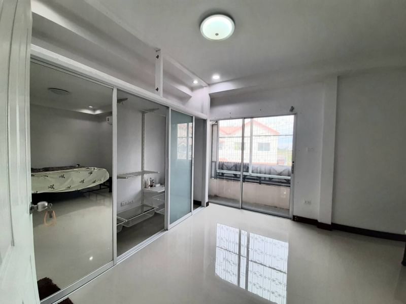 บ้านให้เช่าต้นซอยวัดลาดปลาดุก