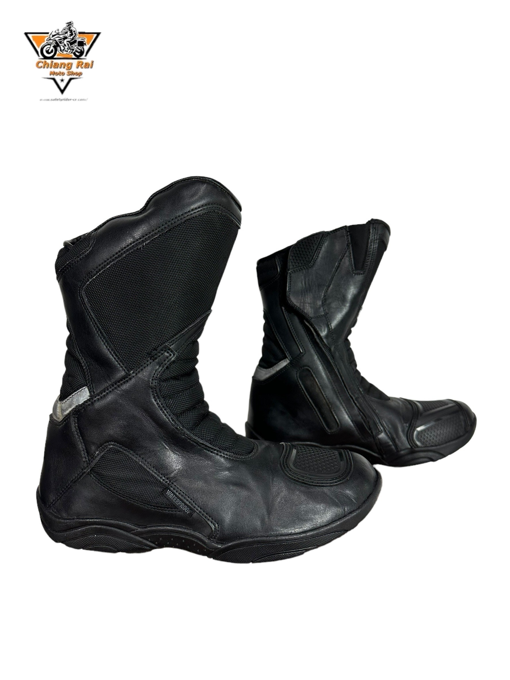 รองเท้าขี่มอเตอร์ไซด์( มือสอง) RCBS-576 Size ขนาดจากป้าย 41:EUR / 7:UK / 25.4:Cm.(PROBKER)