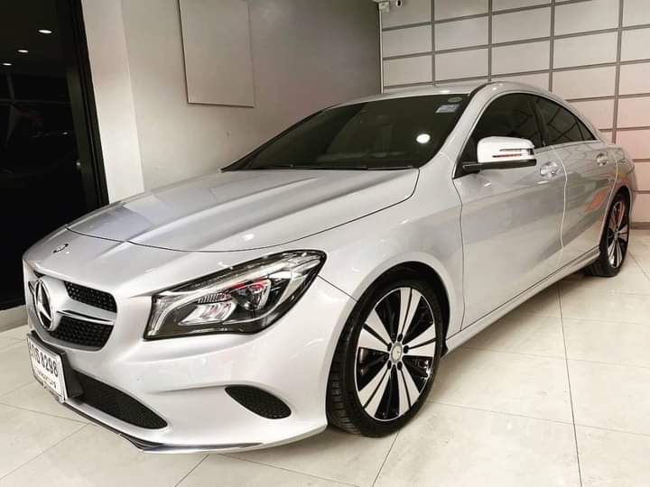 Mercedes Benz CLA200 URBAN 1.6 เทอร์โบ ปี 2017