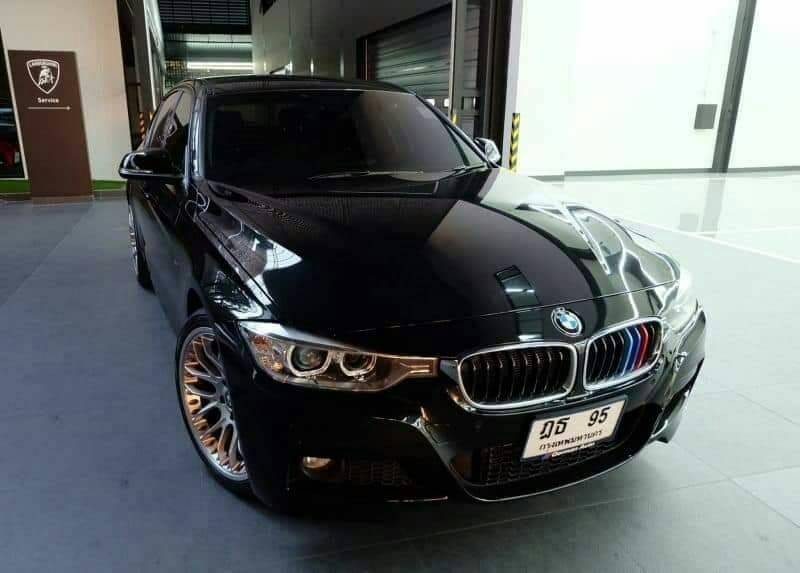 BWM 320i M Sport ปี **RESERVED**