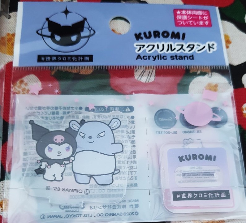 Kuromi Acrylic stand สแตนดี้ คุโรมิ ของแท้จากญี่ปุ่น Size : 4.5 x 4.5 cm