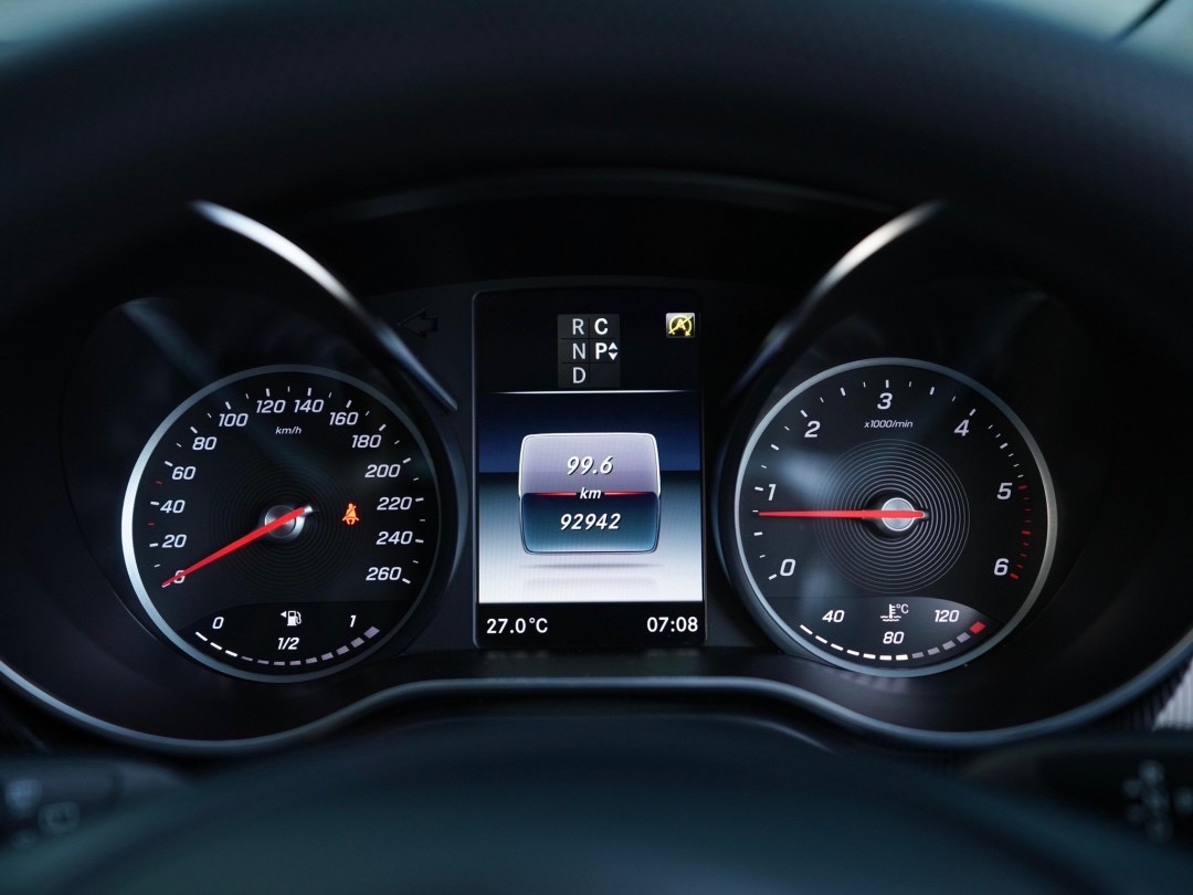 Mercedes Benz V220d ปี 2020