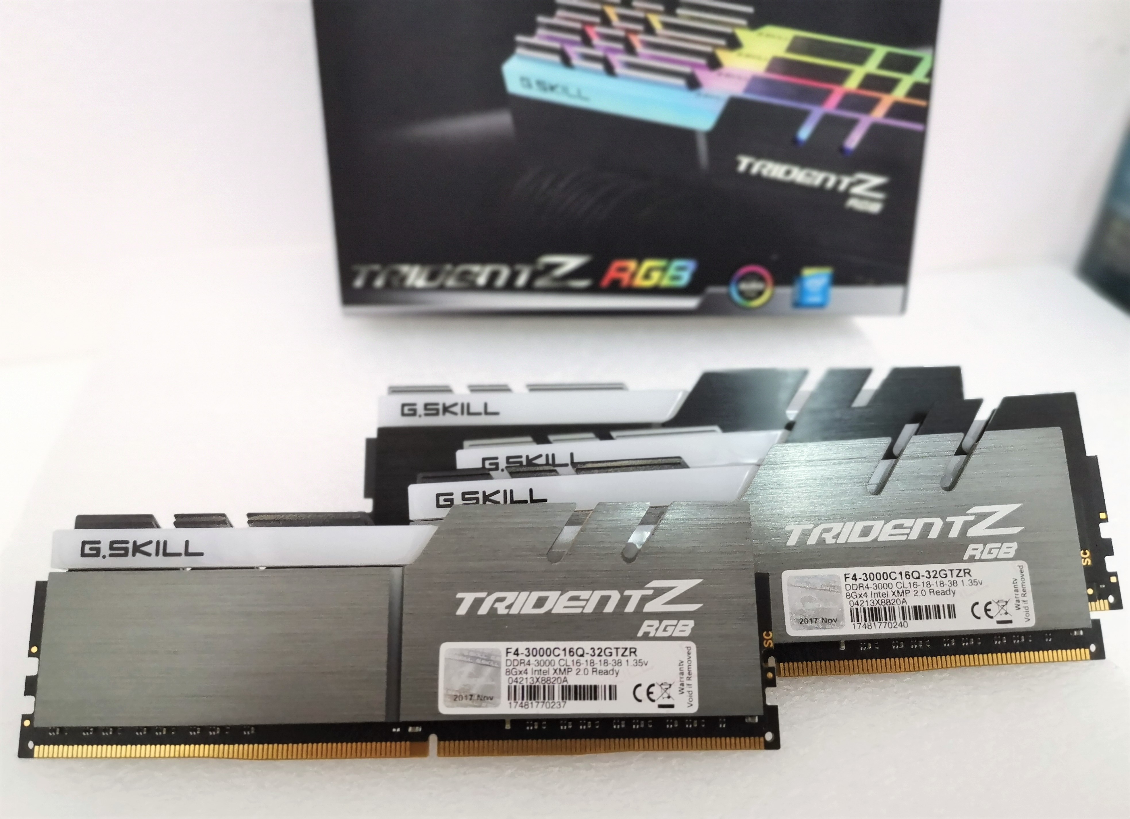 Ram G.SKILL TRIDENT Z RGB 32G(8*4) Bus3000