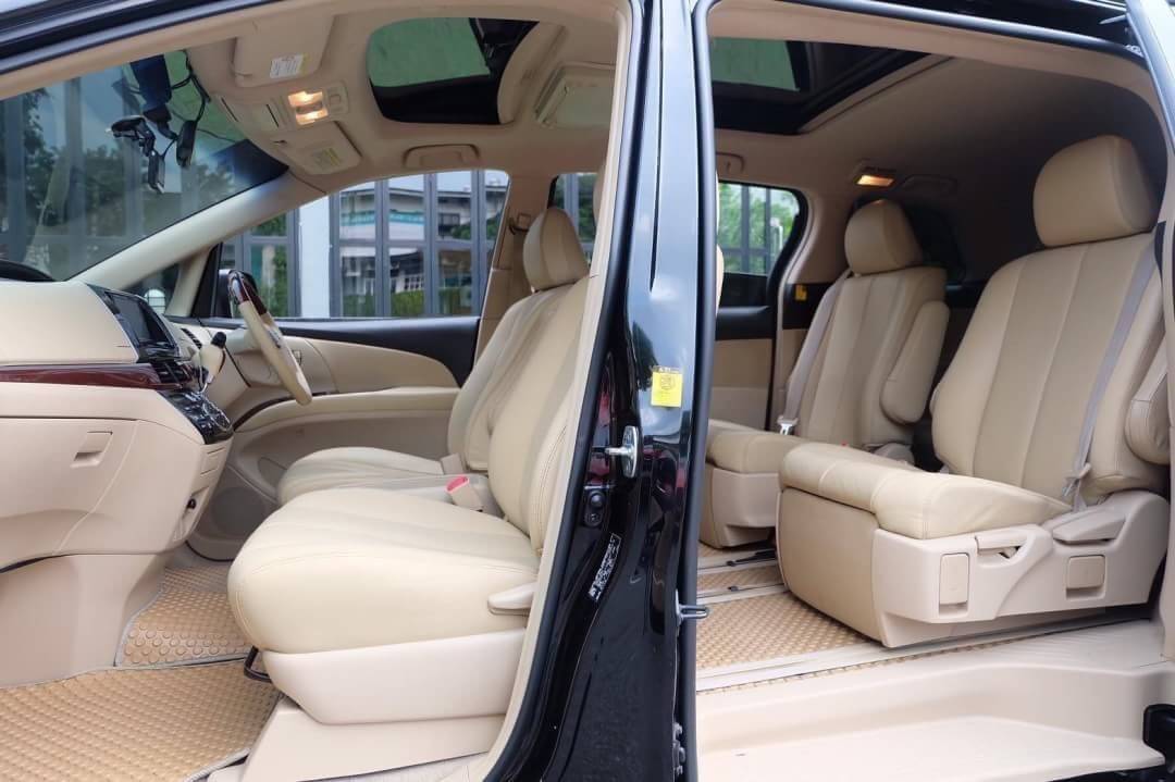 Toyota Estima 2.4G ปี 2013