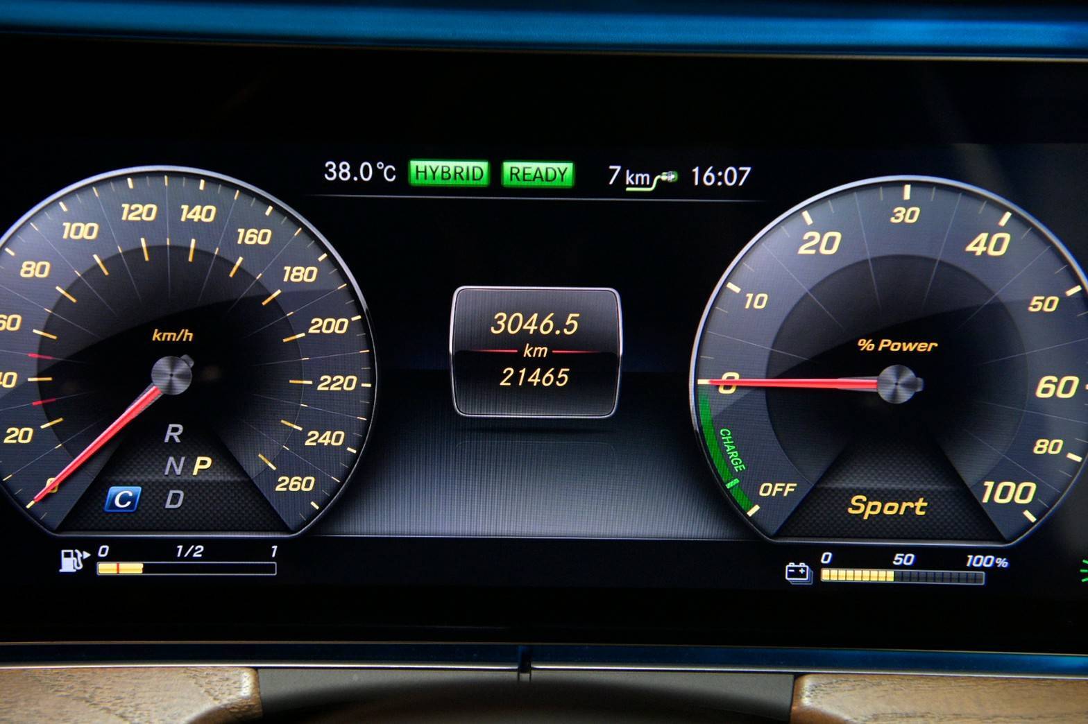 Mercedes-Benz E350e Exclusive ปี 2018