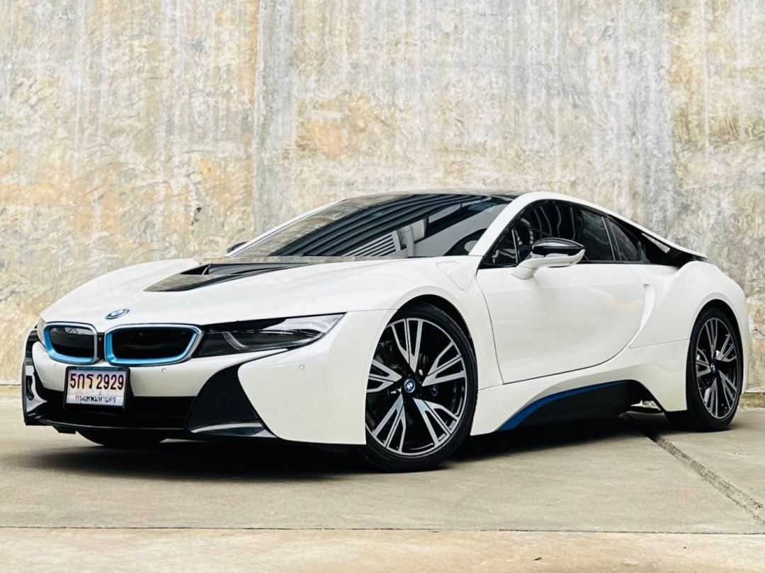 BMW i8 Pure impulse 1.5 HYBRID โฉม i12 ปี 2017
