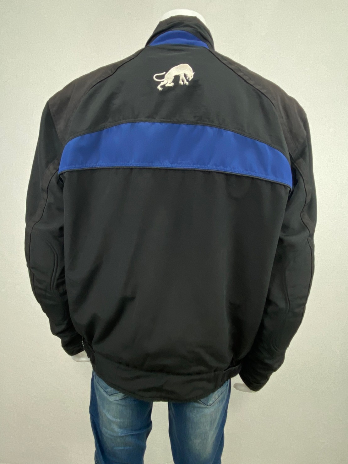 เสื้อขี่มอเตอร์ไซด์( มือสอง) RCS 768: อก 54" ยาว 27" ** FURYGAN** (ไม่มีการ์ดหลัง)