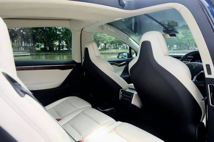 Tesla Model X 100D ปี 2018