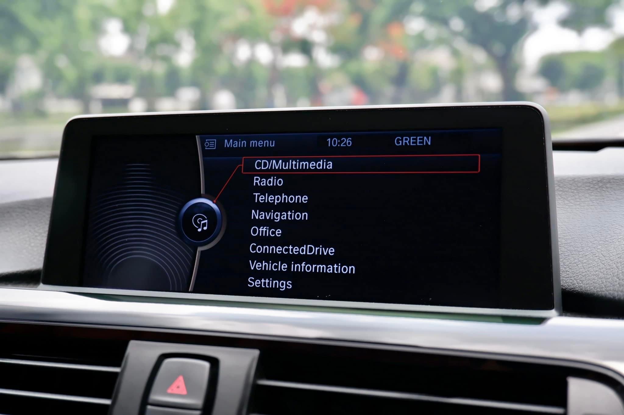 Bmw F30 320i Sport Package ปี 2013
