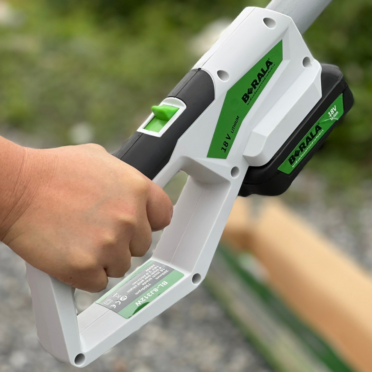 เลื่อยโซ่และตัดแต่งกิ่งไม้ 18V BERALA รุ่น BL-8J312W เลื่อยไร้สาย(2IN1)