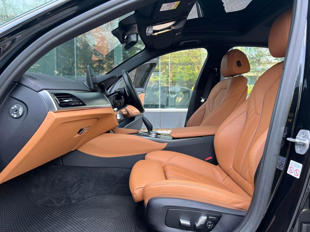 BMW G30 530e M Sport LCI ปี 2021 (จด 2022)