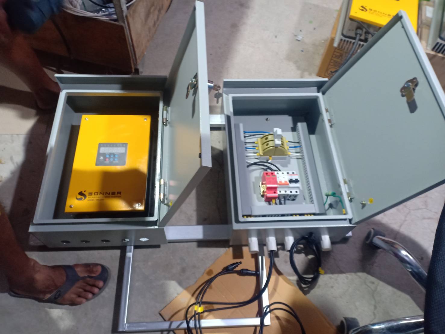 ระบบสูบน้ำประปาหมู่บ้านด้วยพลังงานแสงอาทิตย์