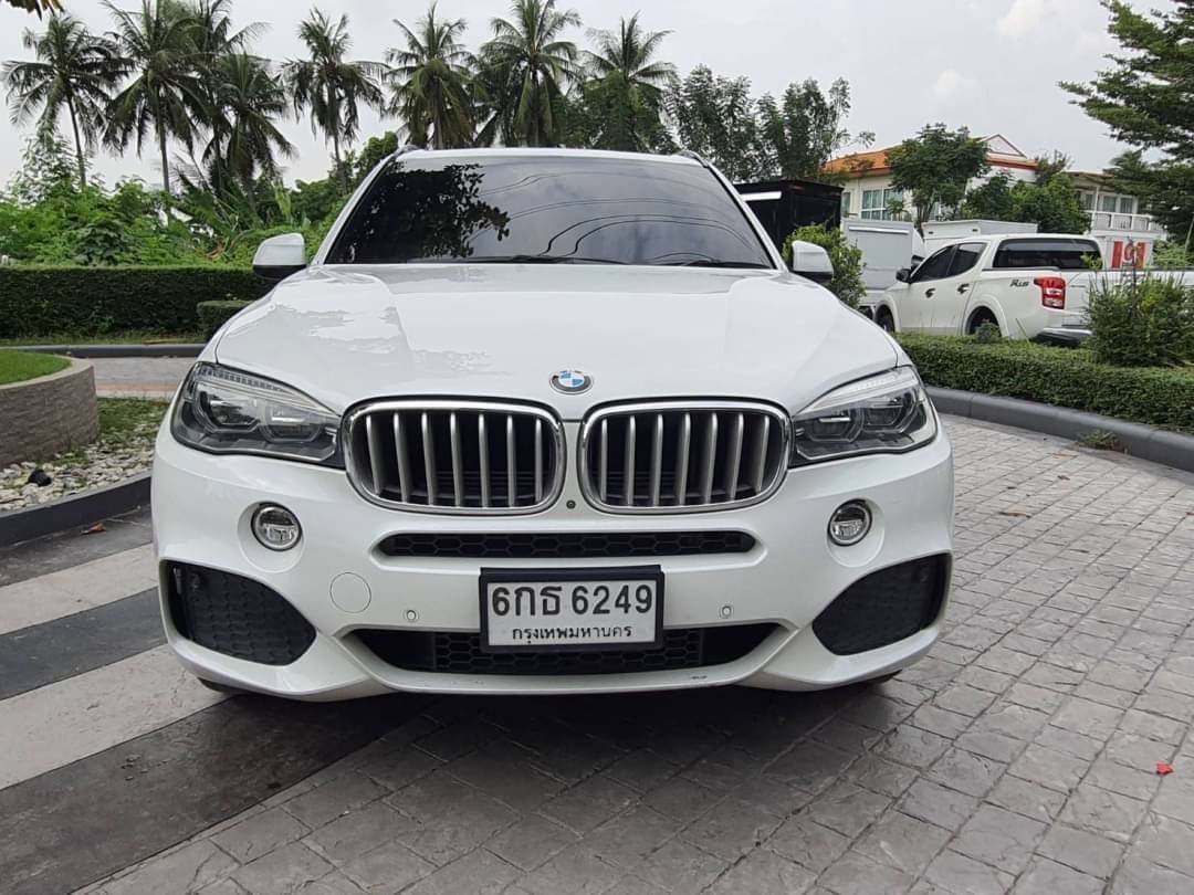 Bmw X5 2.0 F15 xdrive40e M sport สีขาว ปี 2016 จด 17