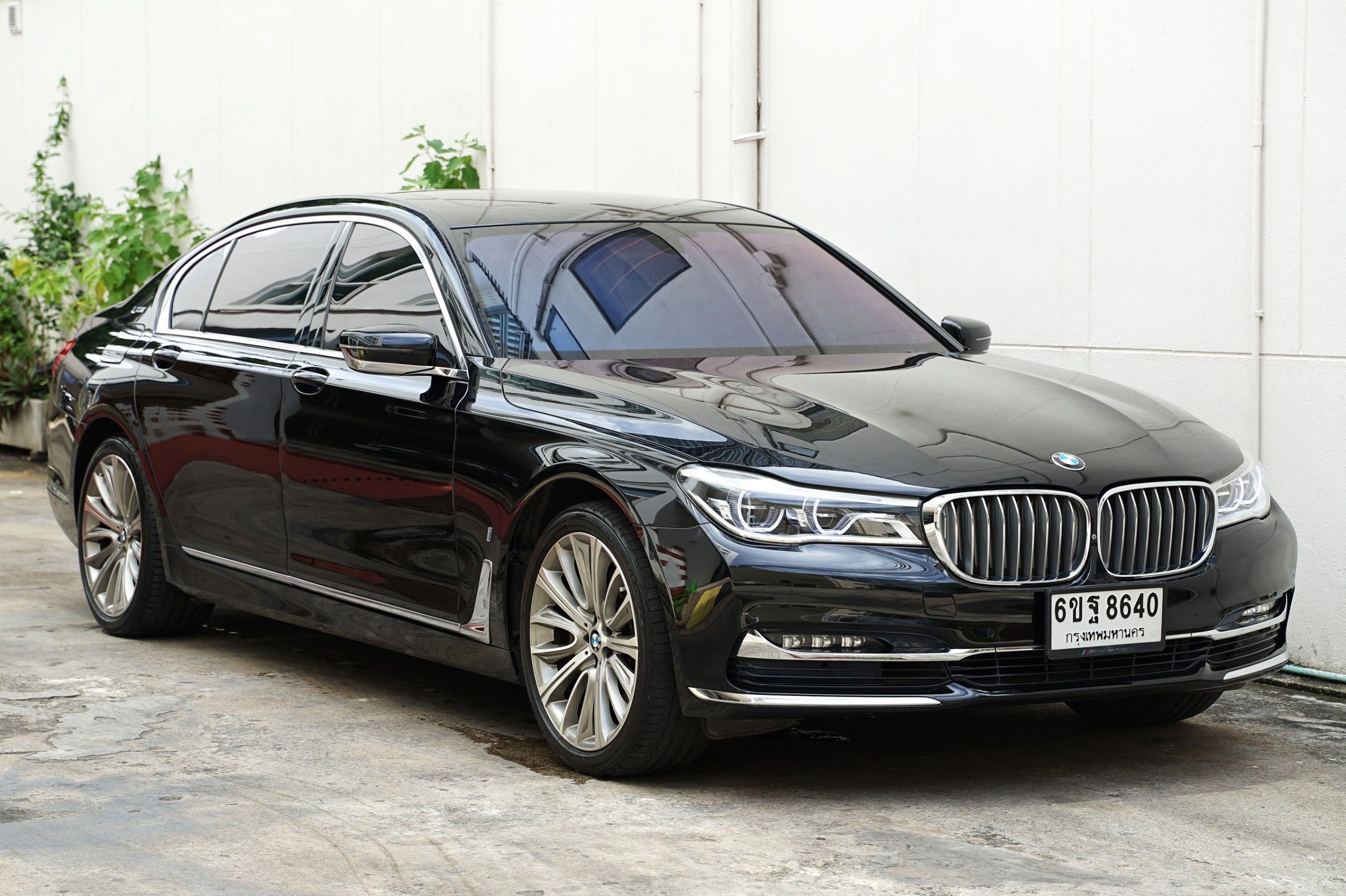 BMW 740Le xDrive Pure Excellence ปี 2017