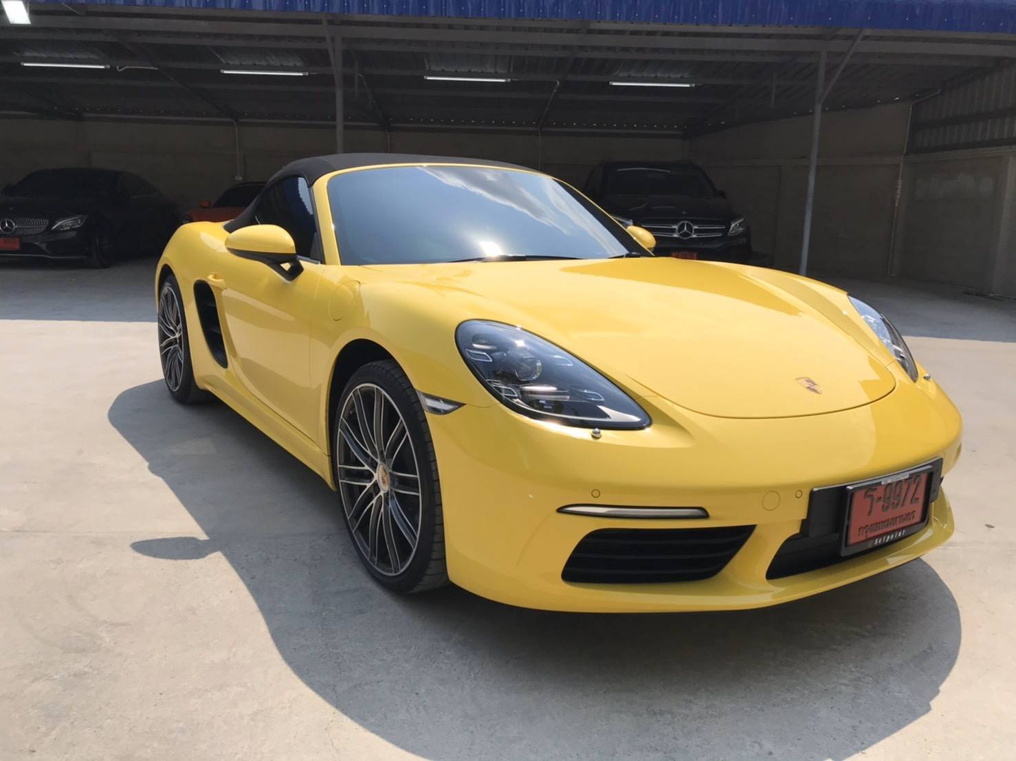 Porsche 718 Boxster ปี 2020