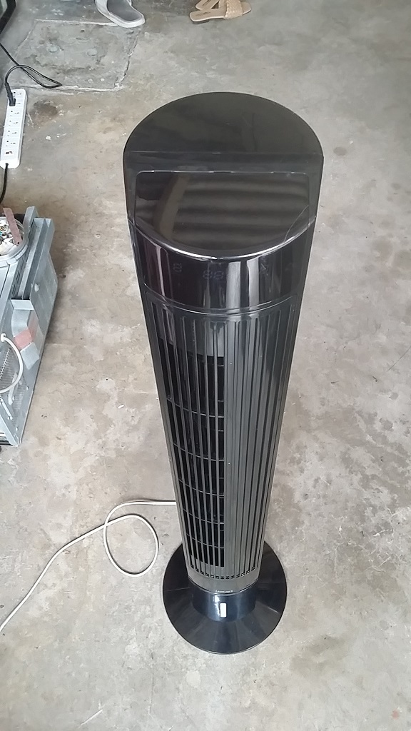 ซ่อมพัดลมทาวเวอร์ ยี่ห้อ HATARI รุ่น TOWER CLASSIC อาการเปิดเครื่องแล้วมีเสียงดังมากและไม่ส่าย