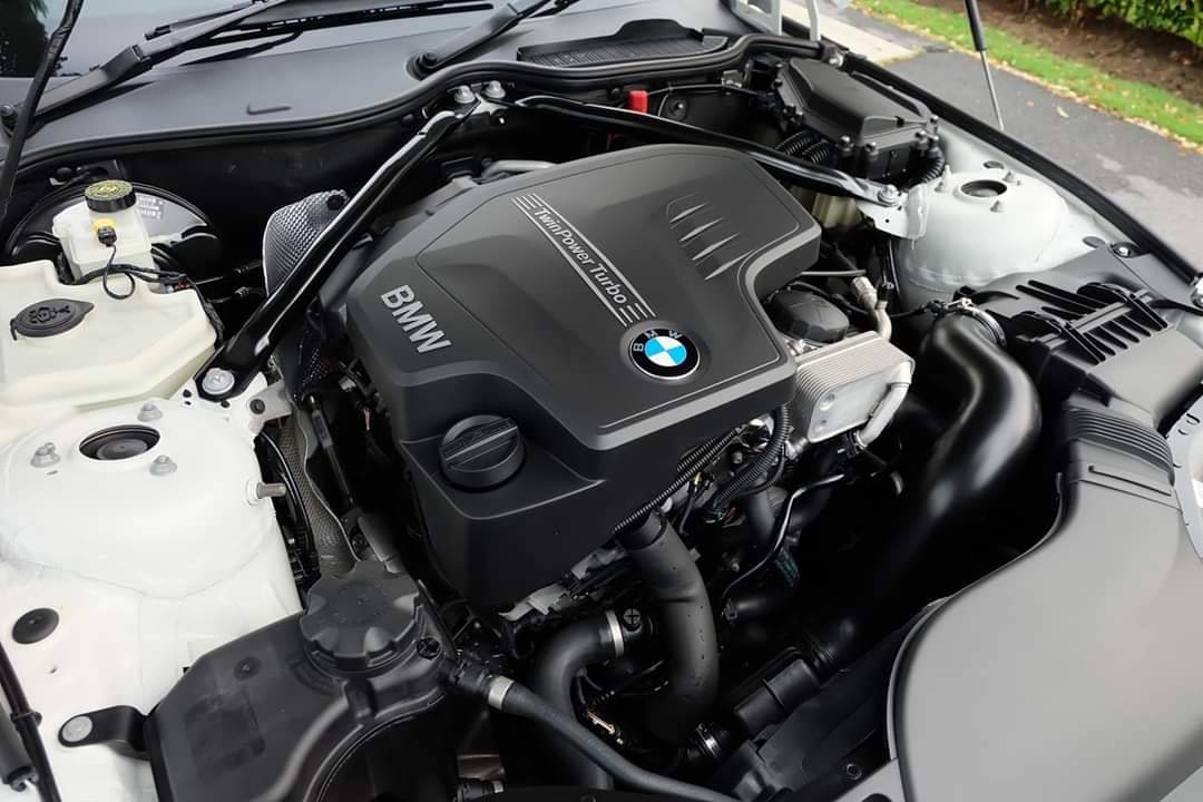 Bmw Z4 2.0 i LCI Twin Turbo ปี 2015