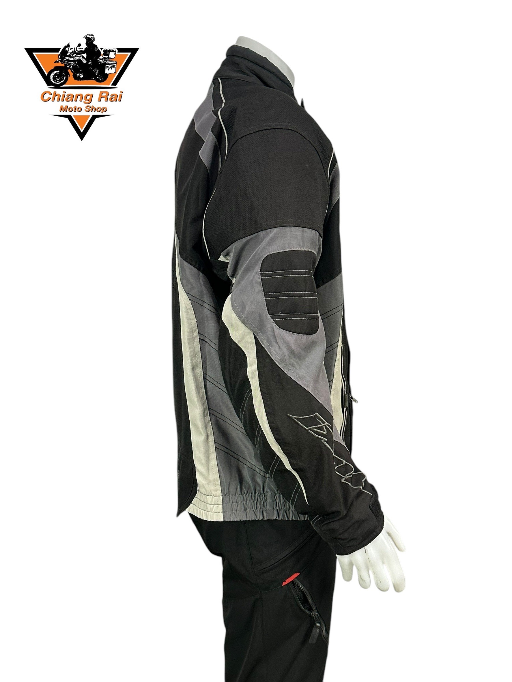 เสื้อขี่มอเตอร์ไซด์( มือสอง) RCSA 978 : อก 52" ยาว 26" (XL) **Gksll**
