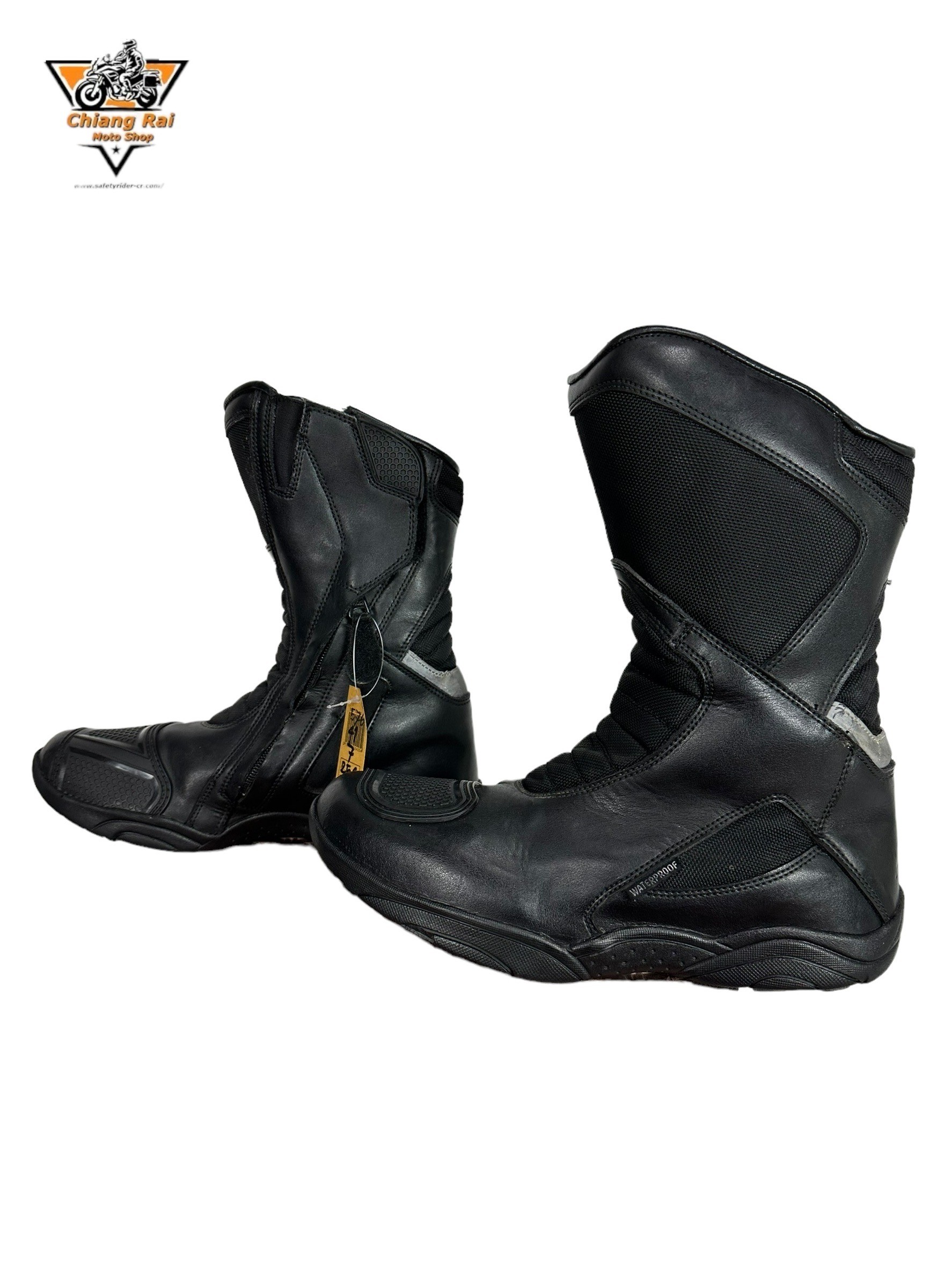 รองเท้าขี่มอเตอร์ไซด์( มือสอง) RCBS-576 Size ขนาดจากป้าย 41:EUR / 7:UK / 25.4:Cm.(PROBKER)