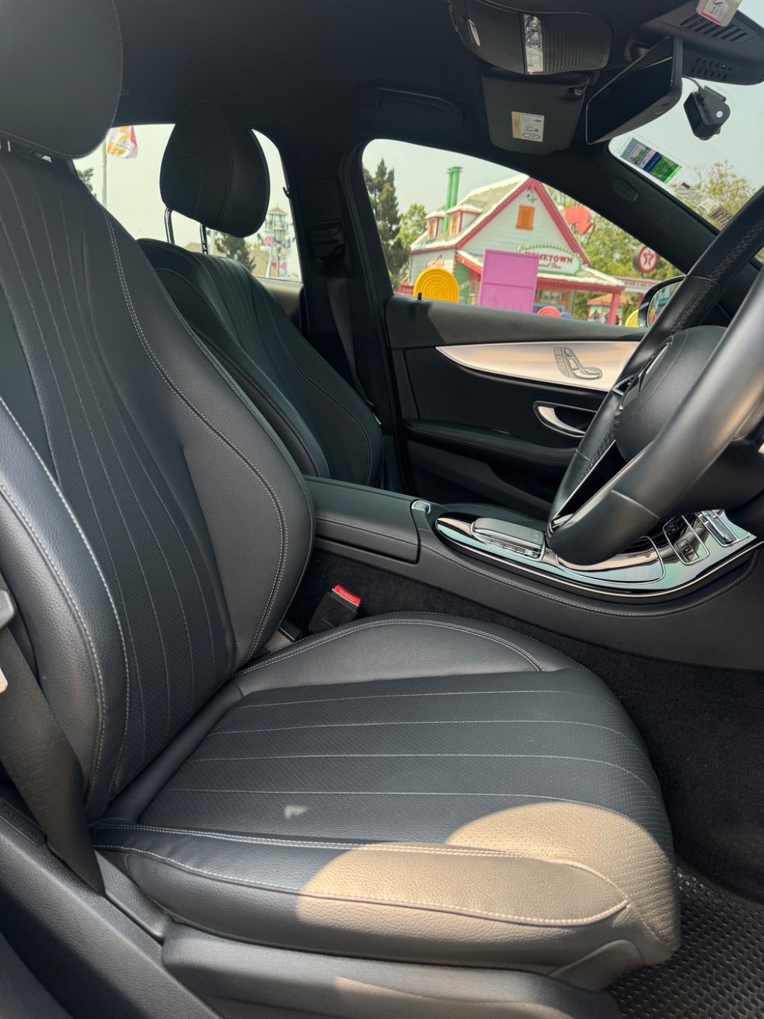 Mercedes Benz E300e Avantgarde ปี 2021