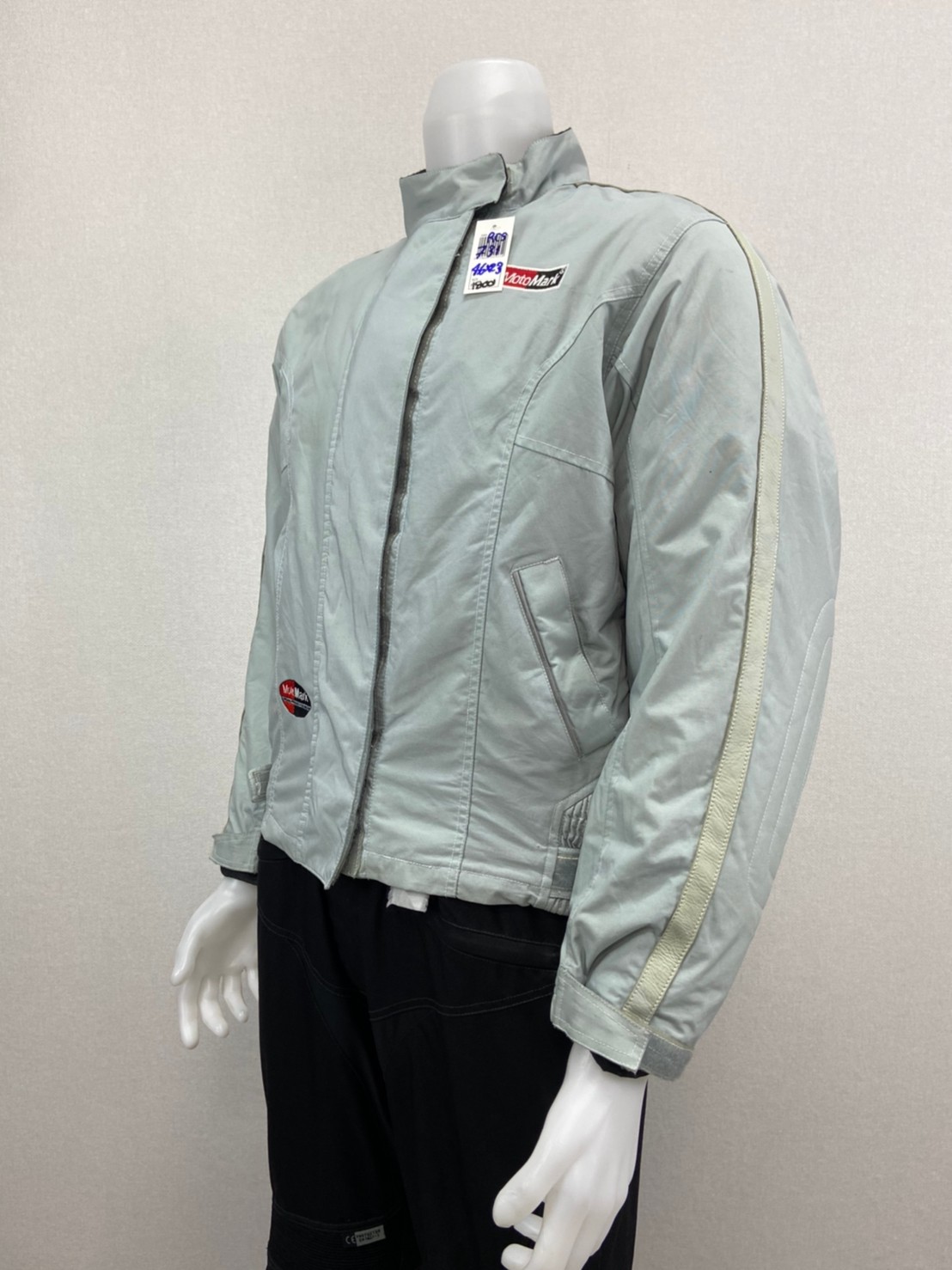 เสื้อขี่มอเตอร์ไซด์( มือสอง) RCS 731: อก 46" ยาว 23" ** MOTOMARK**