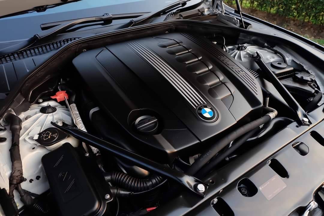 Bmw F02 740 D M Sport Package ปี 2011
