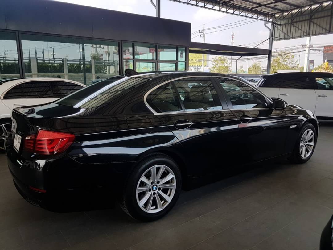 BMW 520i ปี 2012