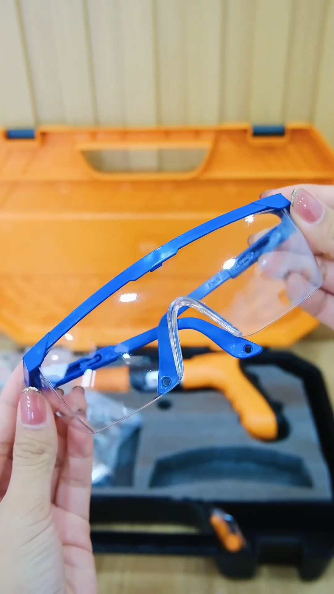 ปืนยิงตะปูแรงดันสูง ยี่ห้อ Onsen แถมดอกตะปู 100 ตัว