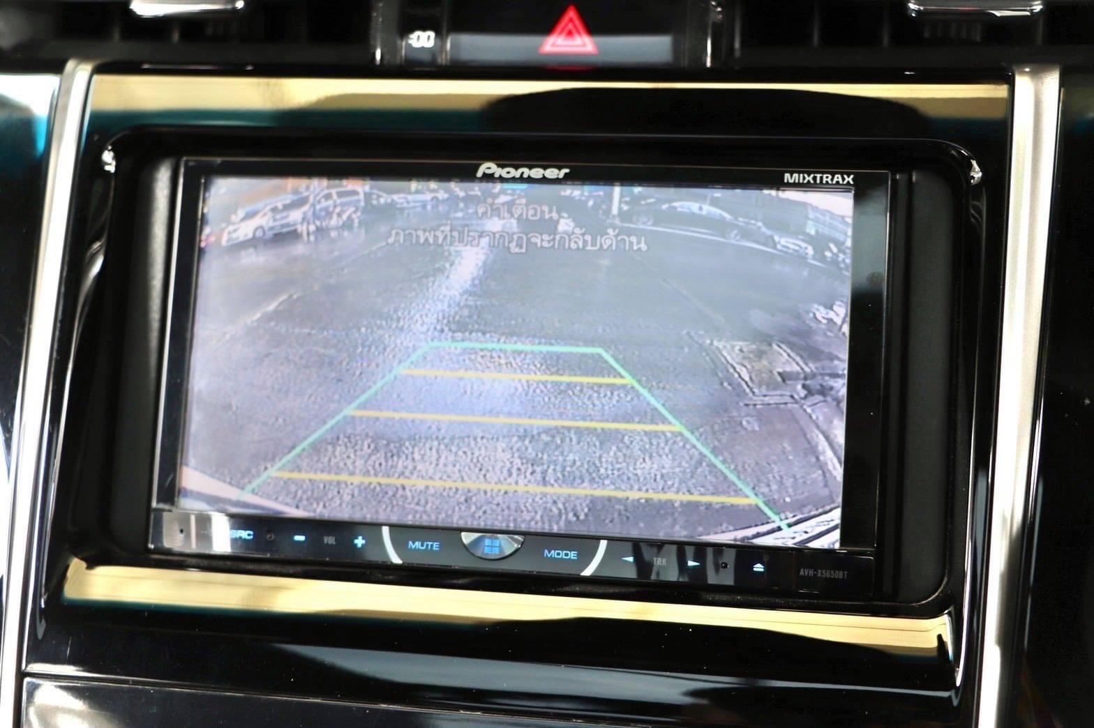 TOYOTA HARRIER 2.0 Premium ปี2014