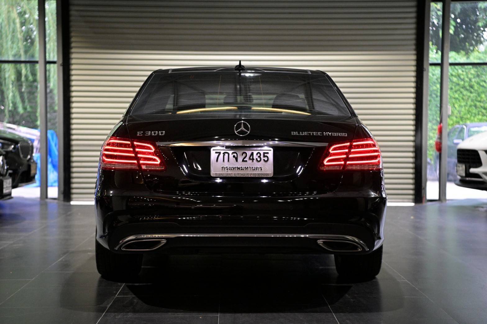 Mercedes-Benz E300 Blutec Hybrid AMG ปี2014