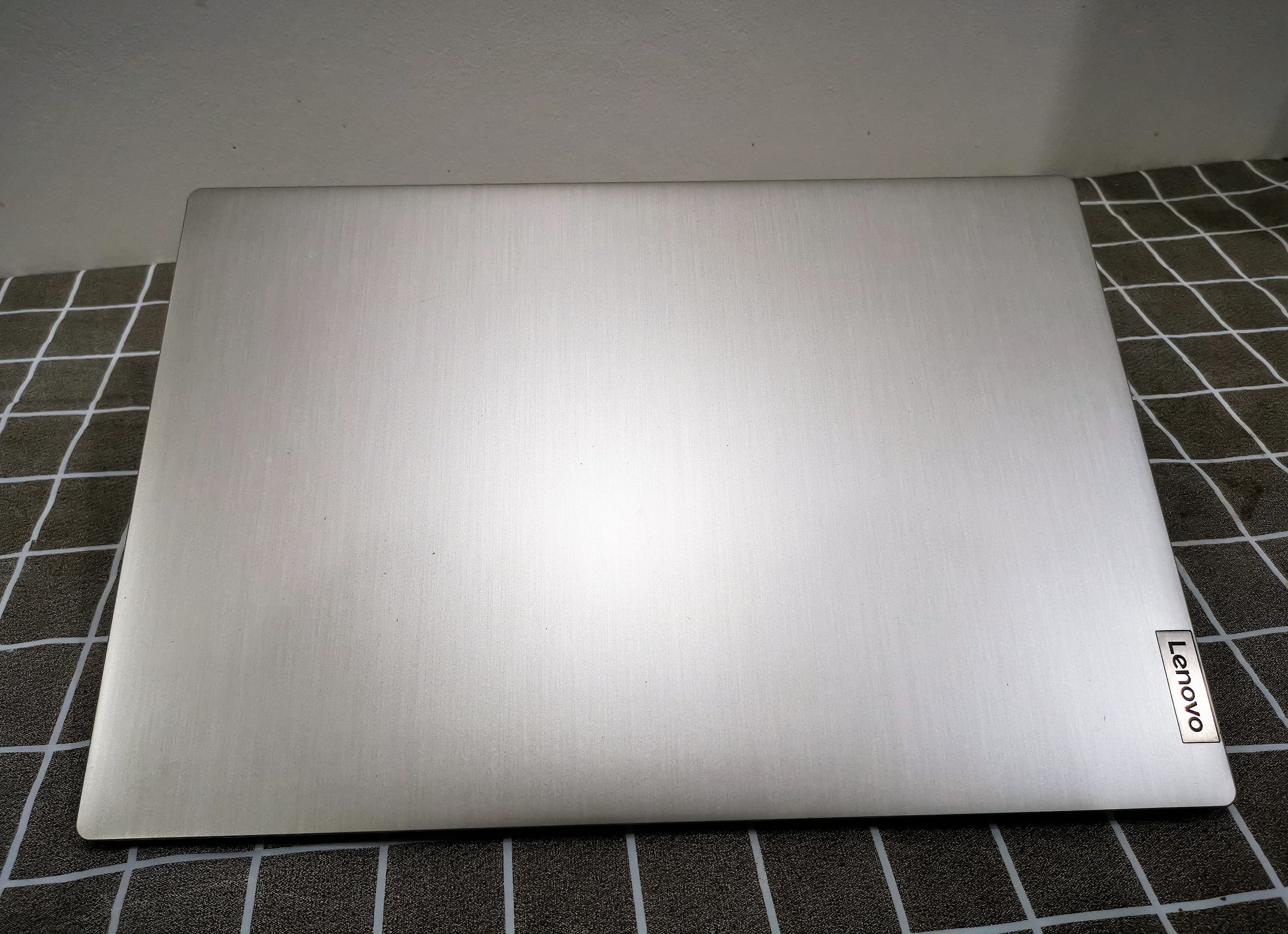 Lenovo IdeaPad 3 15ADA05-81W100L5TA