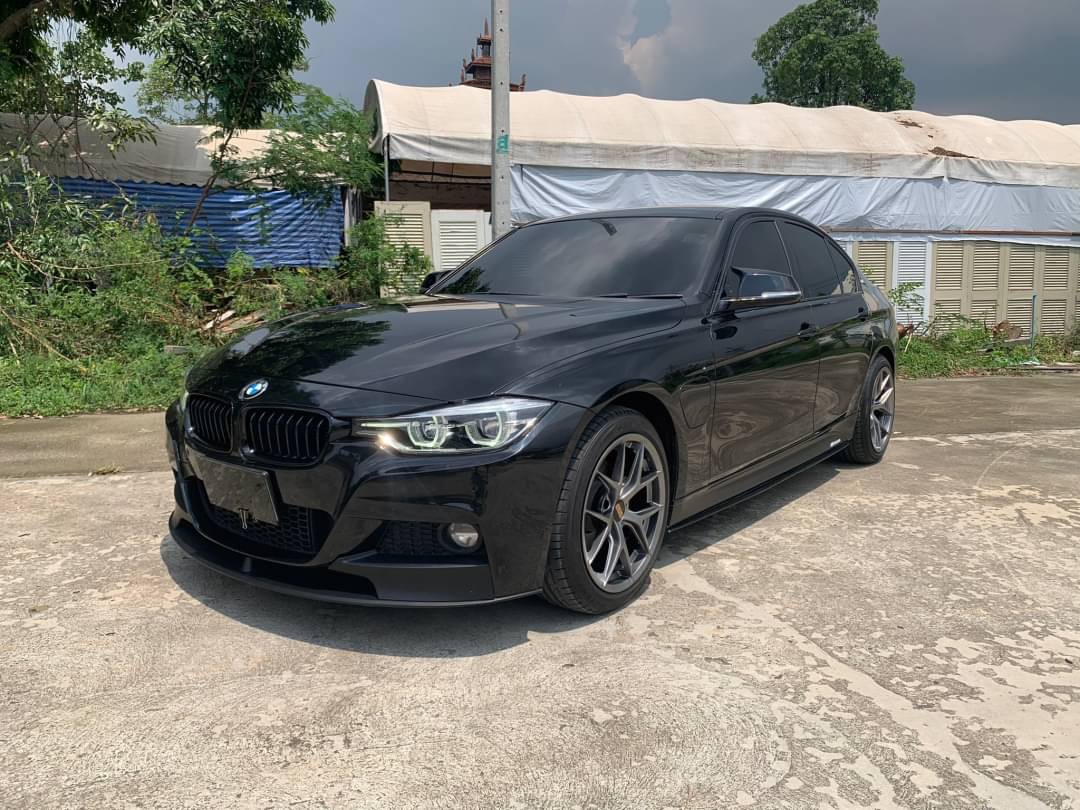 BMW 330e M Sport ปี 2016
